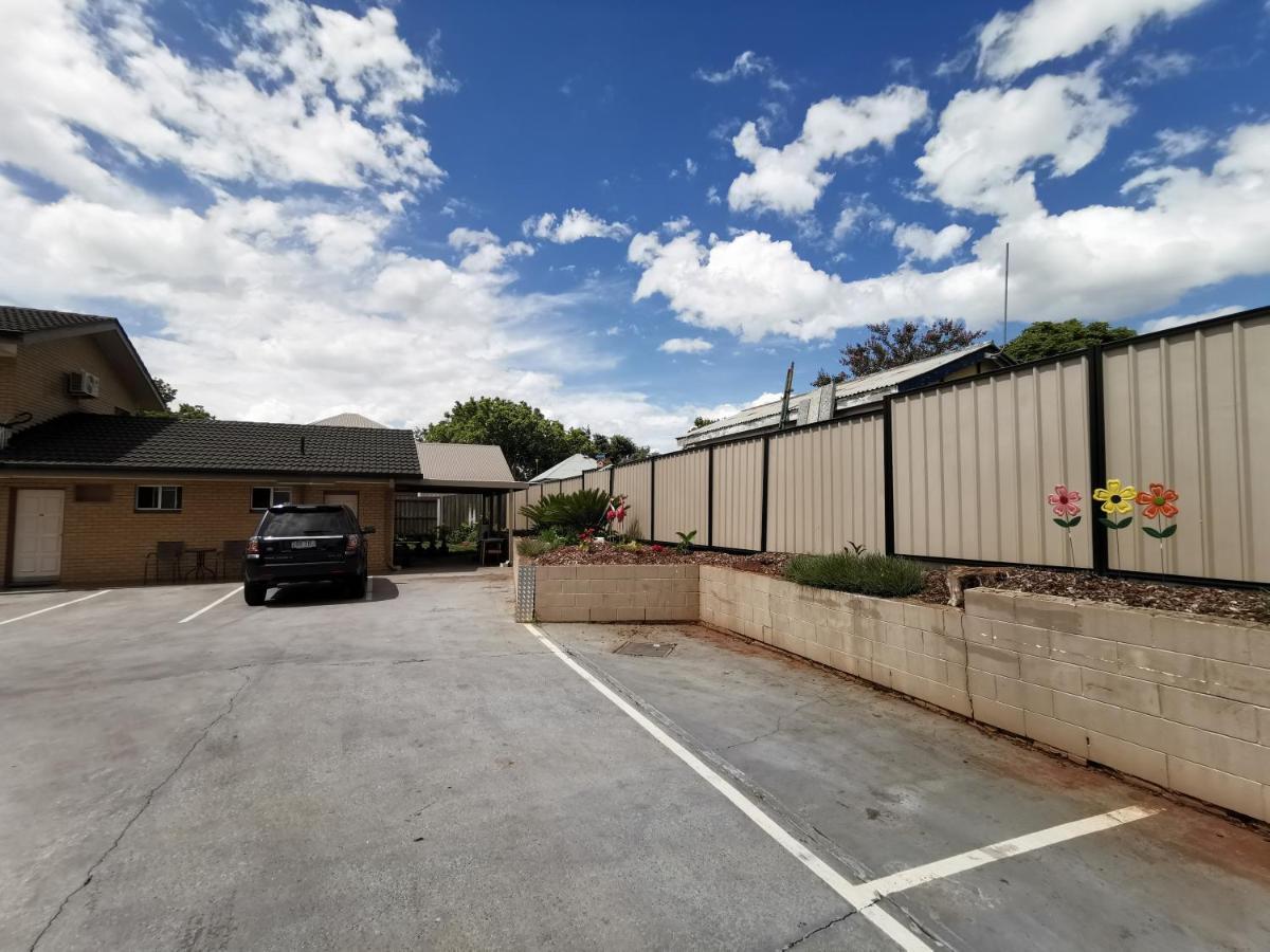 Leichhardt Motor Inn Toowoomba Zewnętrze zdjęcie